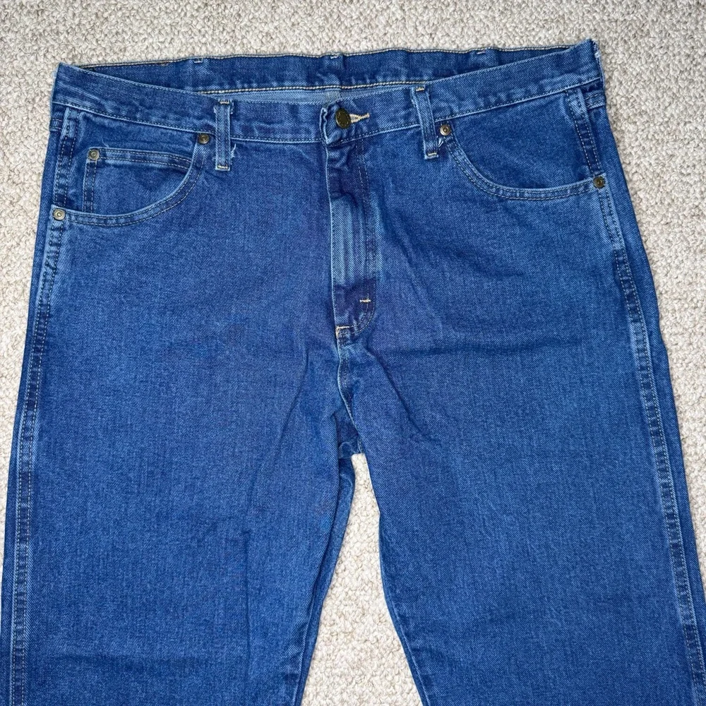 Wrangler Rugged Wear jeans